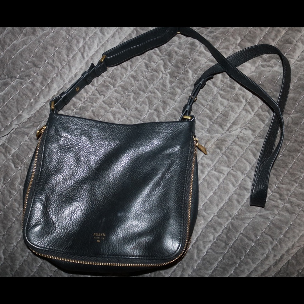 Black Fossil Crossbody bag